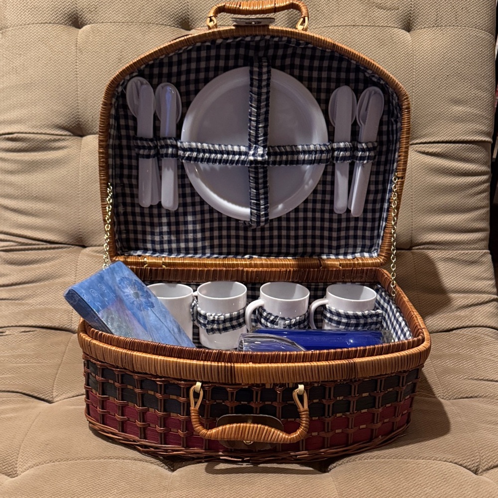 Wicker Picnic Basket Set with Blue and White Dinnerware. Never used.